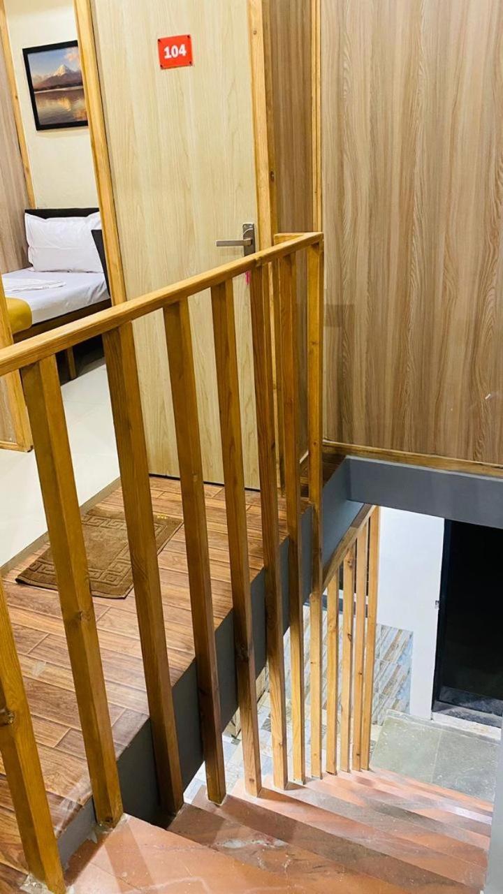 Royal Cabin Stay - Mumbai — Photos 2